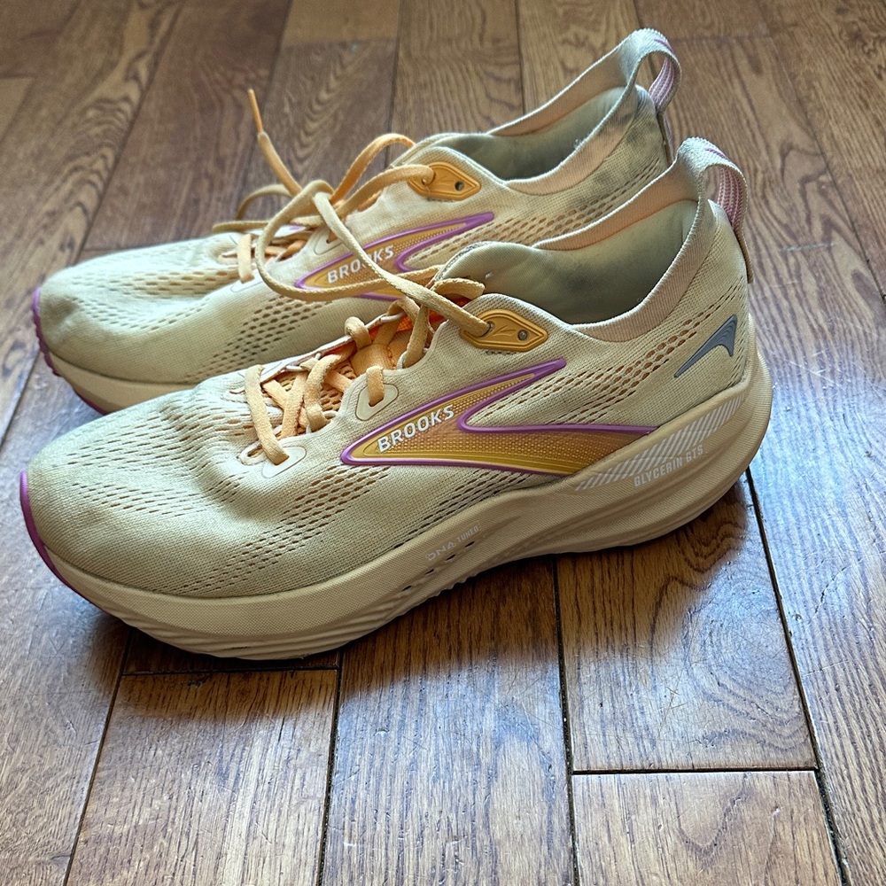 Brooks Glycerin GTS Women's Running Shoes - butter yellow and Pink